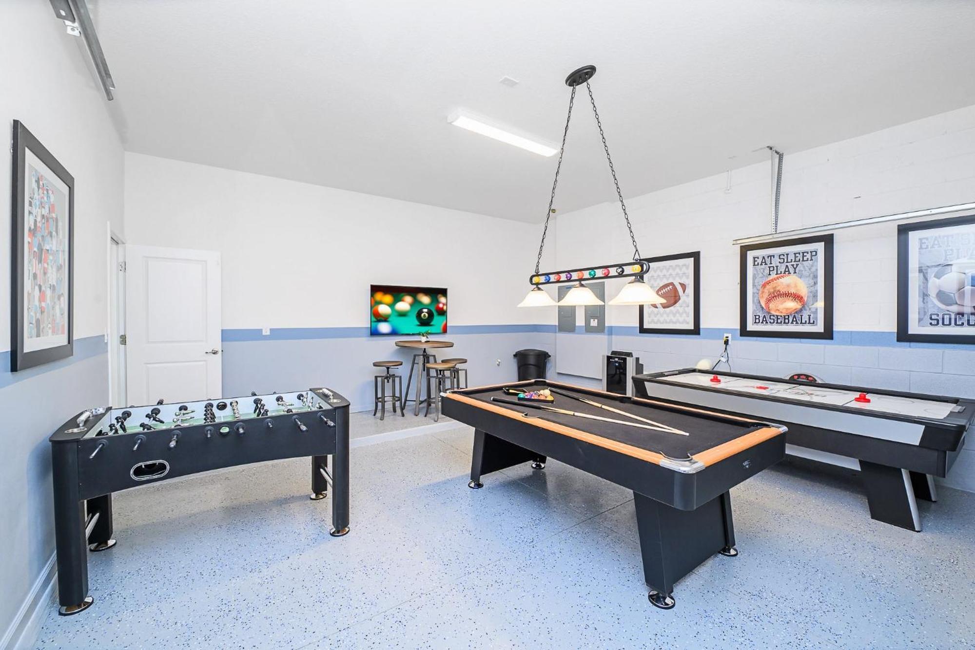 Holiday home Near - 12br - Private Pool And Hot Tub *